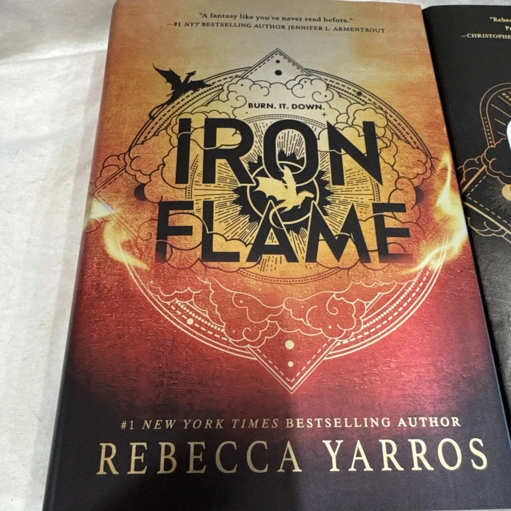 Lot 2 The Empyrean Series Iron Flame Onyx Storm Rebecca Yarros HCDJ Very Good